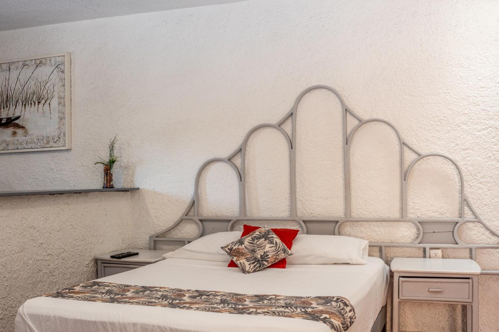 Suite/ Terraza En La Glorieta Chapalita *