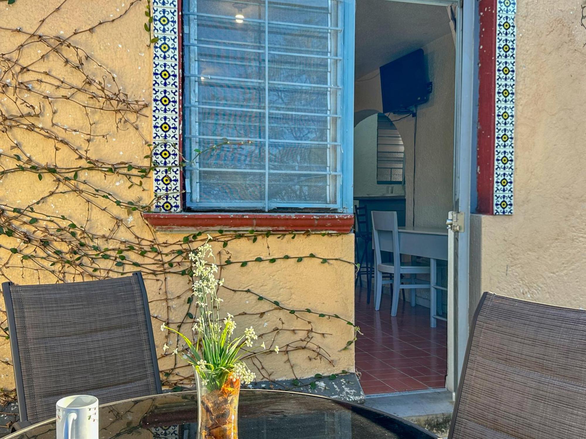 Suite/ Terraza En La Glorieta Chapalita Guadalajara