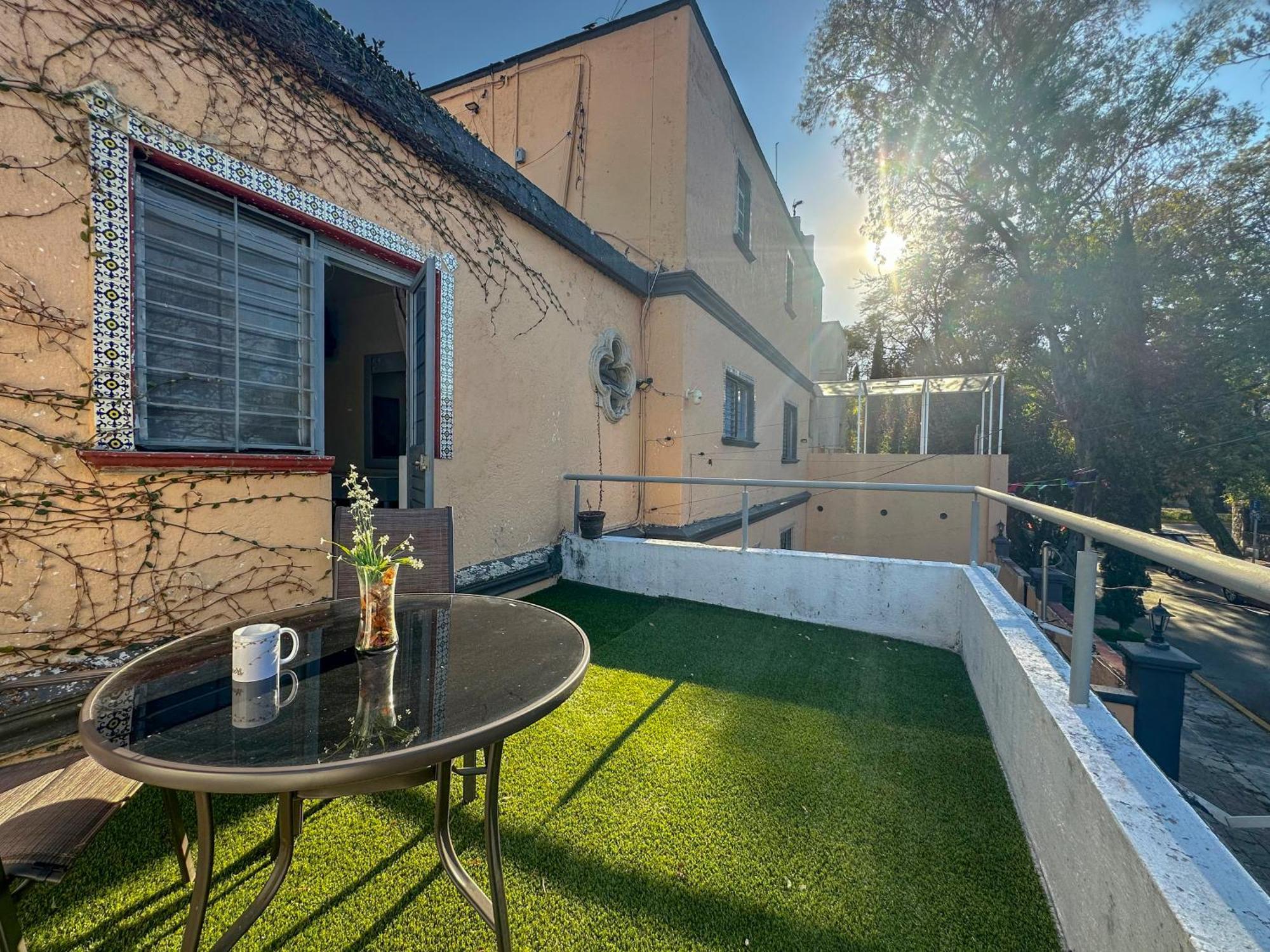 Apartamento Suite/ Terraza En La Glorieta Chapalita